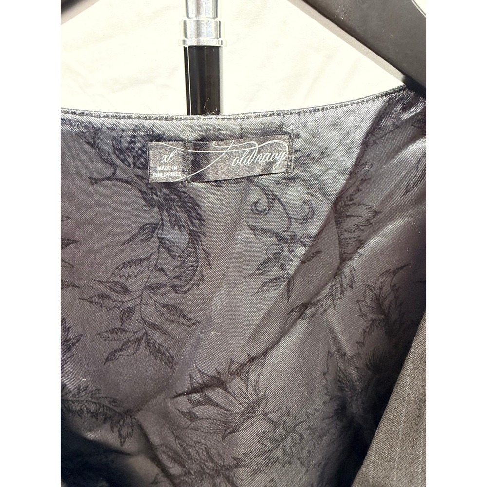 Vintage 2000's Women's Black Pinstripe Goth Office Low Cut Vest/Waistcoat XL - Picture 3 of 8